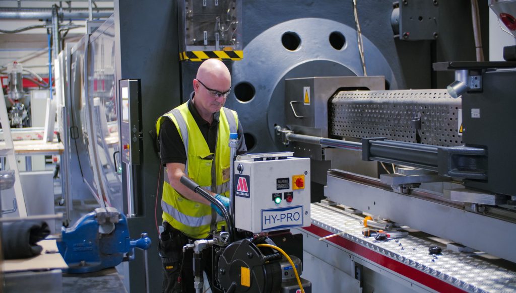 Fluid Management in Plastic Injection Moulding